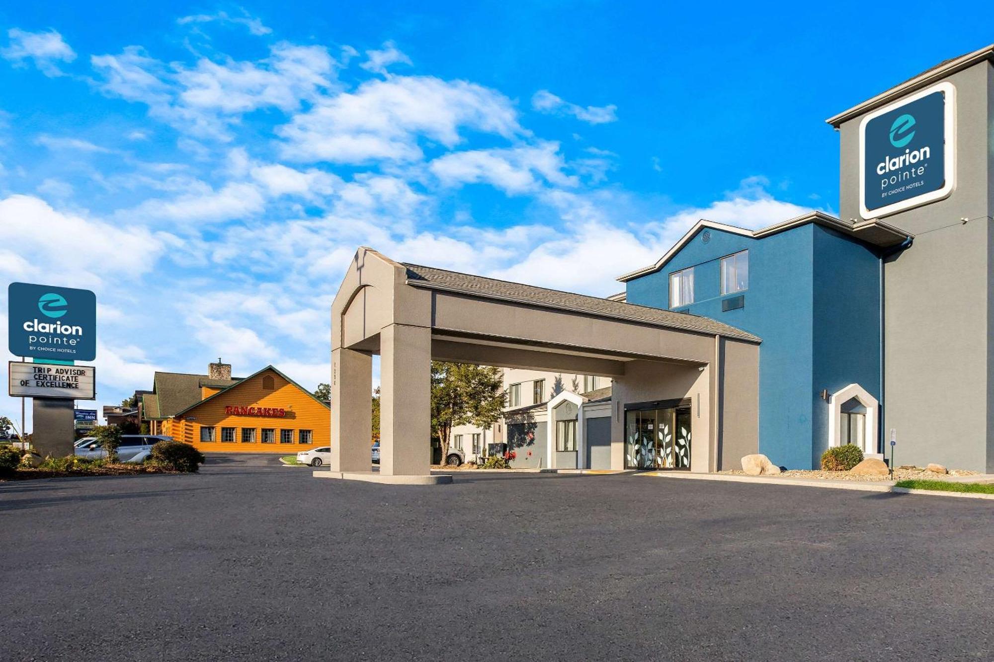 Clarion Pointe Sevierville-Pigeon Forge Bagian luar foto