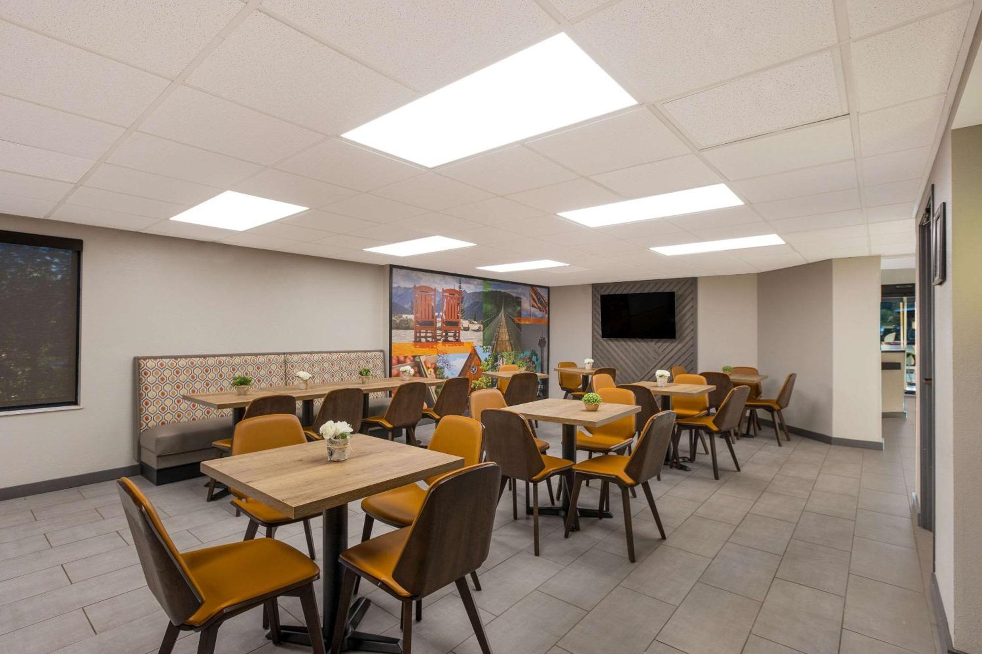Clarion Pointe Sevierville-Pigeon Forge Bagian luar foto